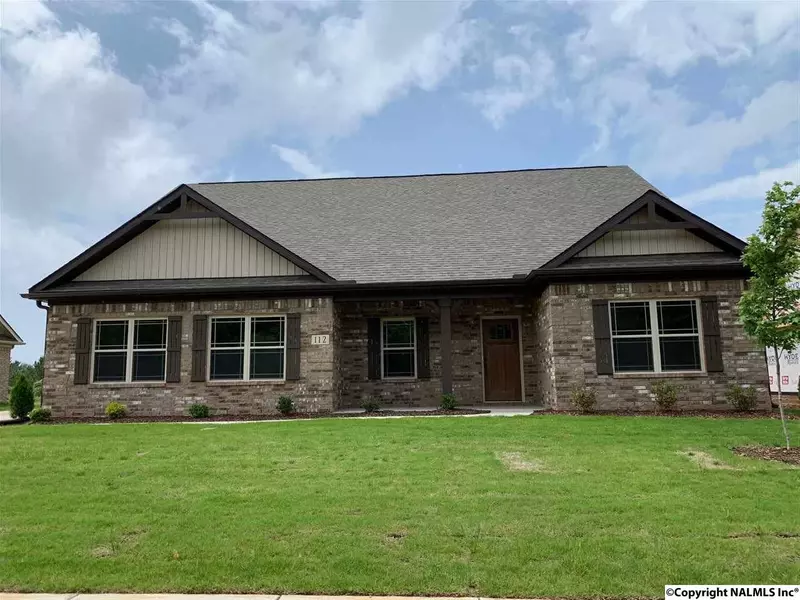 112 Ivy Vine Drive, Toney, AL 35773