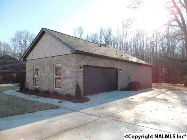 Hazel Green, AL 35750,114 Khaki Ridge Drive