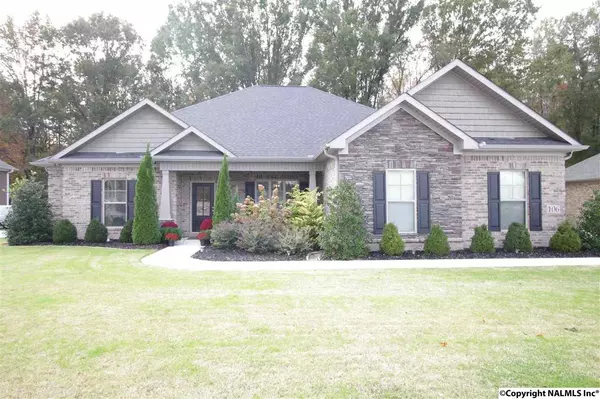 106 Khaki Ridge Drive, Hazel Green, AL 35750