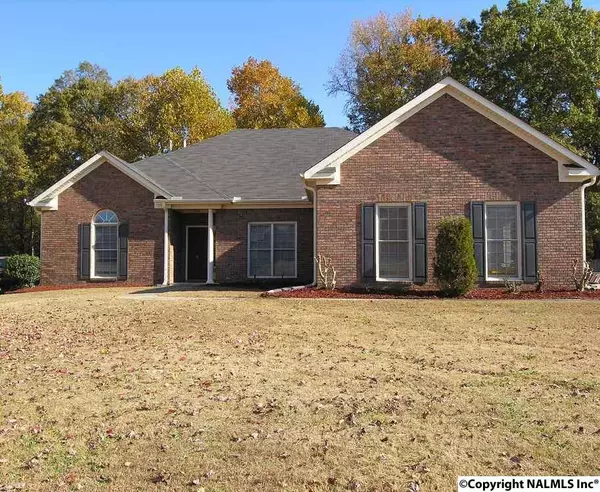 134 Hidden Creek Drive, Trinity, AL 35673