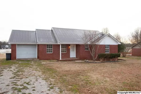 932 County Road 217, Moulton, AL 35650