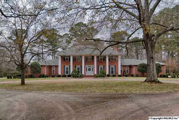 313 Lindsay Lane, Athens, AL 35613