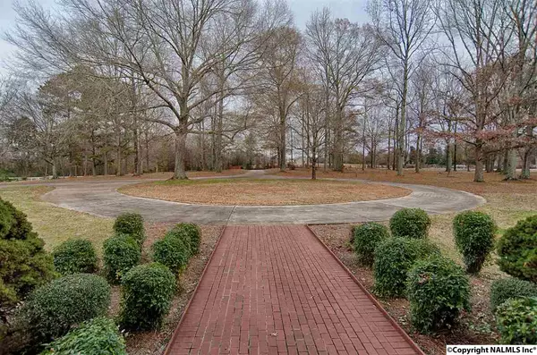 Athens, AL 35613,313 Lindsay Lane