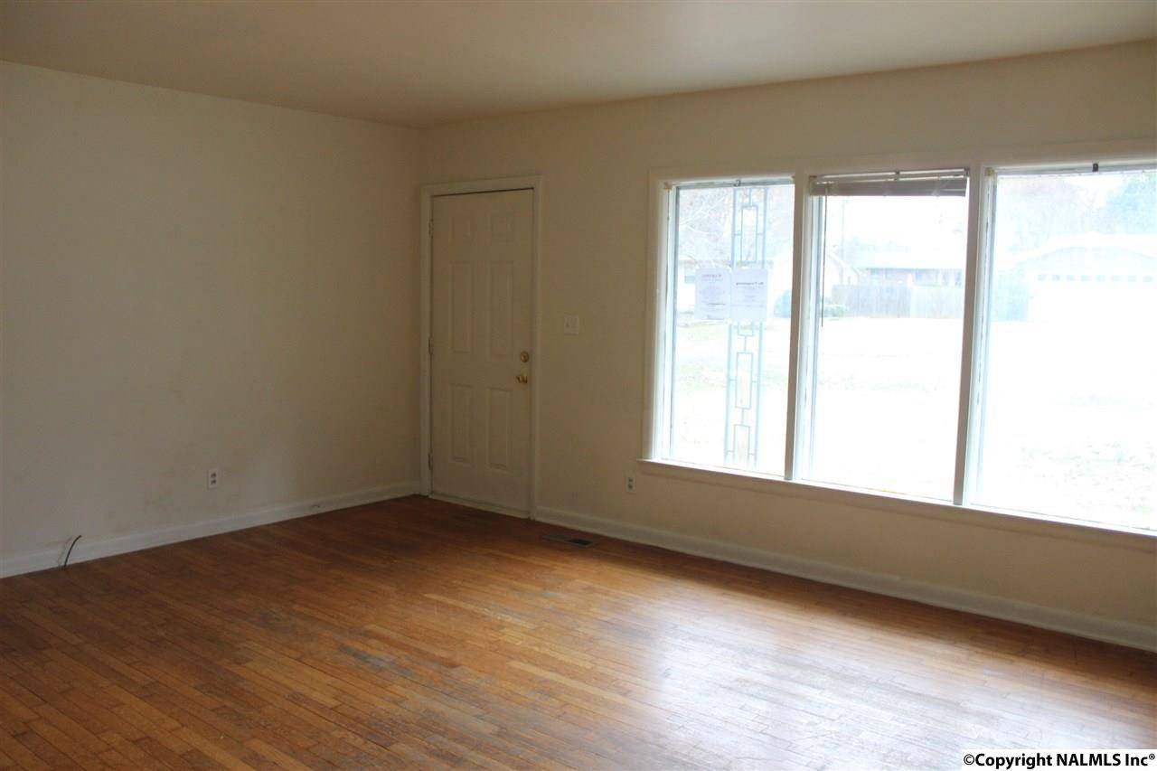 Athens, AL 35611,727 Cloverdale Court