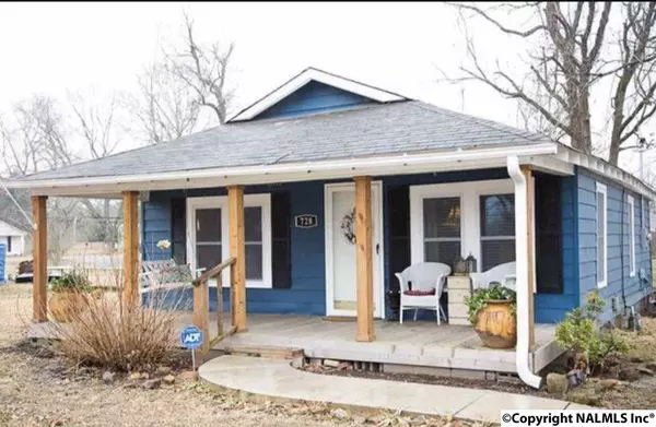 728 Nanceford Road, Hartselle, AL 35640