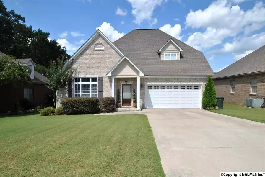 1313 Berrivine Drive, Hartselle, AL 35640