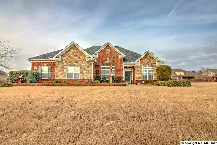 333 Blue Creek Drive, Harvest, AL 35749