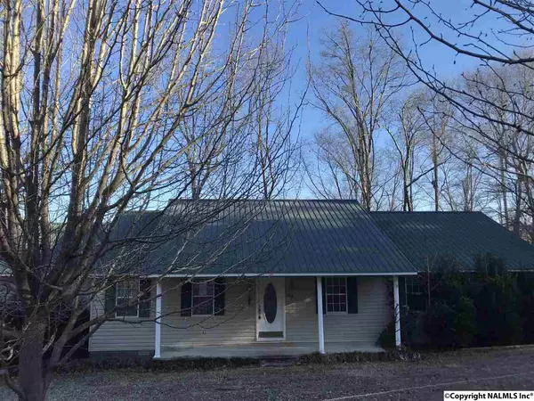 Falkville, AL 35622,316 Jim Henderson Road