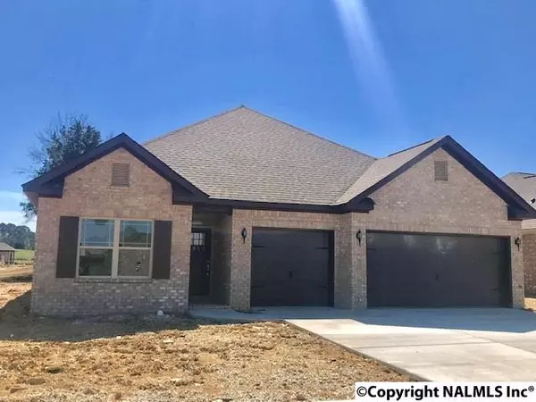 4312 Adventura Drive, Owens Cross Roads, AL 35763