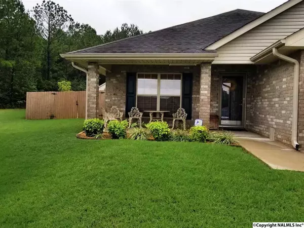 Madison, AL 35756,110 Kings Cove Circle