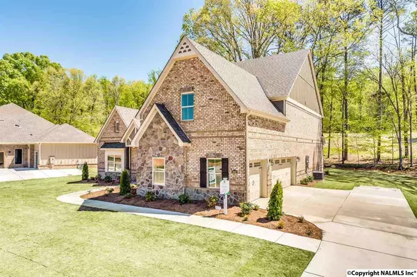 Huntsville, AL 35806,211 Pumprock Drive