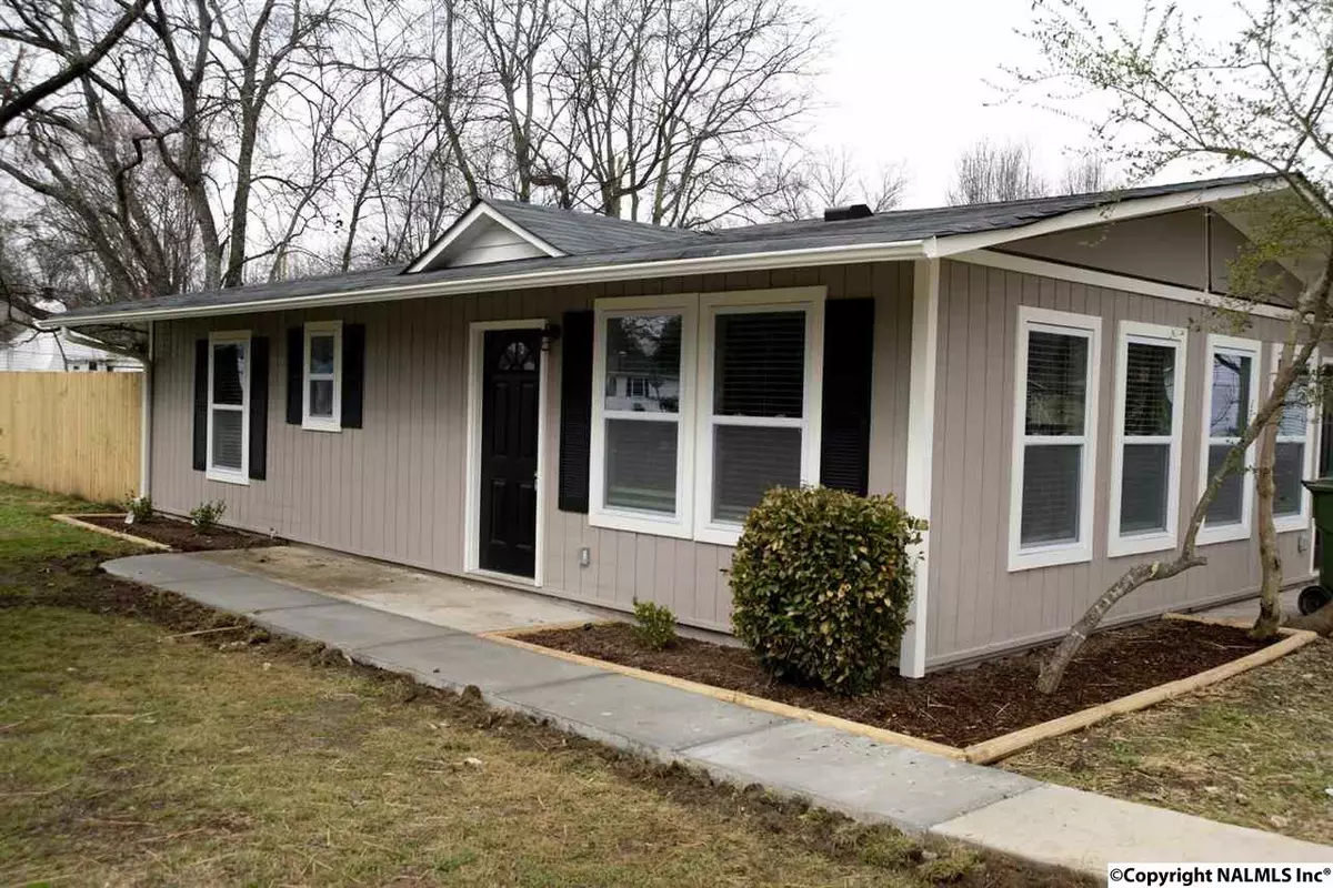 Huntsville, AL 35811,1719 NE Oakwood Avenue