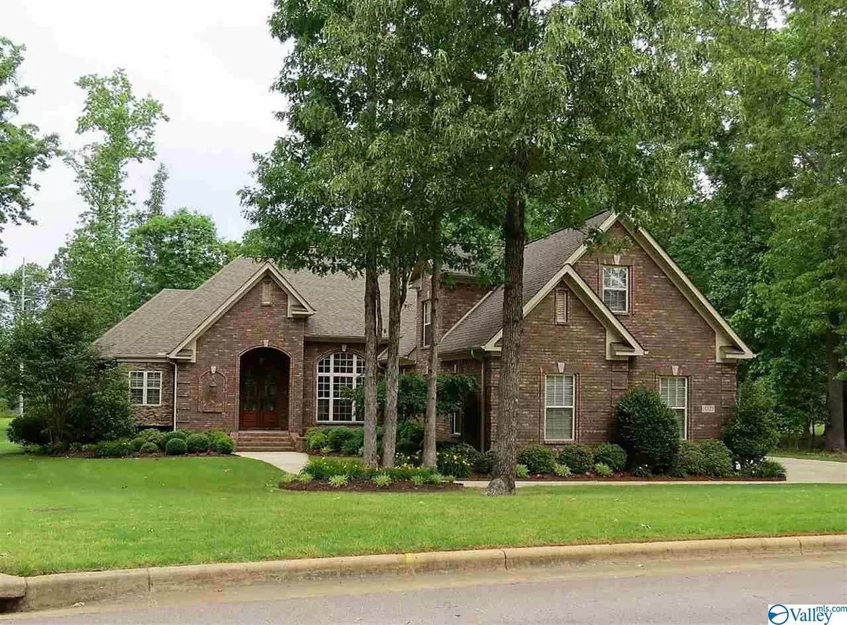 Athens, AL 35613,16573 Timberlane Drive