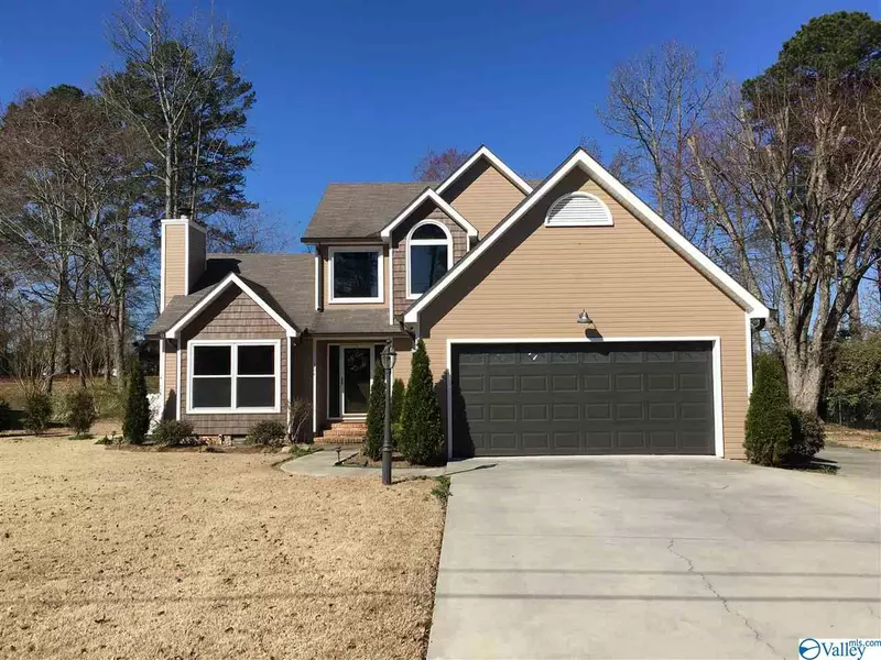 504 Mockingbird Lane, Albertville, AL 35950