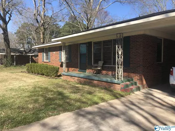 Athens, AL 35611,703 Angus Street