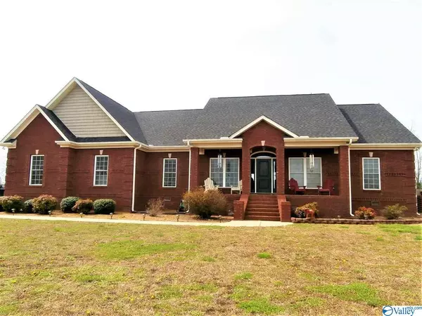 9 Honeysuckle Drive, Fayetteville, TN 37334