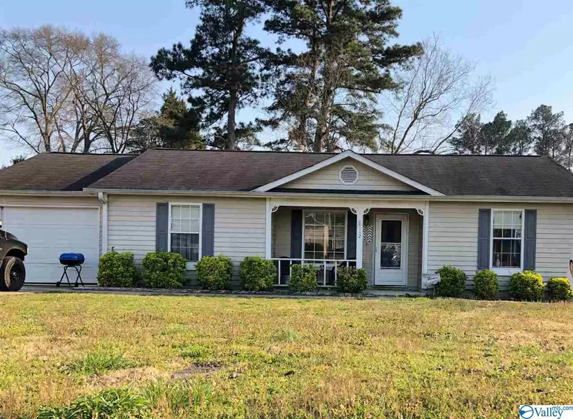 812 Sunshine Street, Hartselle, AL 35640