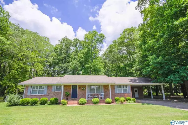 1503 Larry Drive, Scottsboro, AL 35769