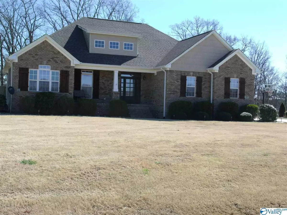 Arab, AL 35016,513 Kitchens Drive