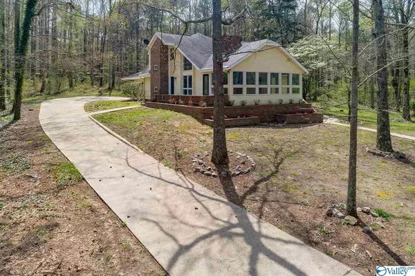 Arab, AL 35816,2395 Pine Lake Trail