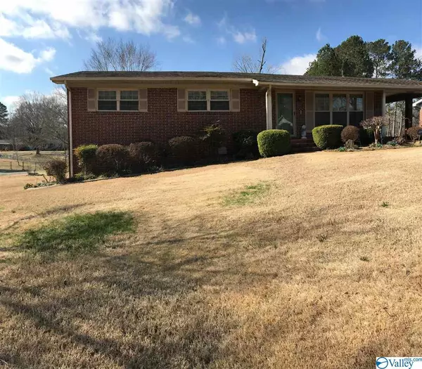 710 Adams Street, Scottsboro, AL 35768