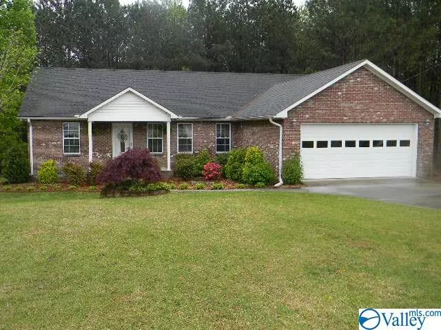 1433 Frost Road, Eva, AL 35621