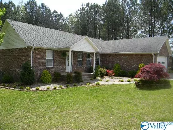 Eva, AL 35621,1433 Frost Road