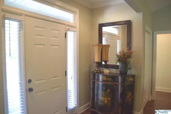 Ashville, AL 35953,555 Hummingbird Lane