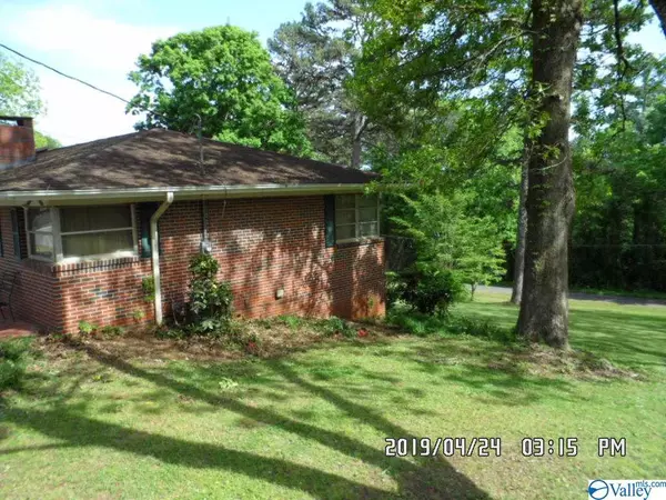 Gadsden, AL 35904,2001 Ray Avenue