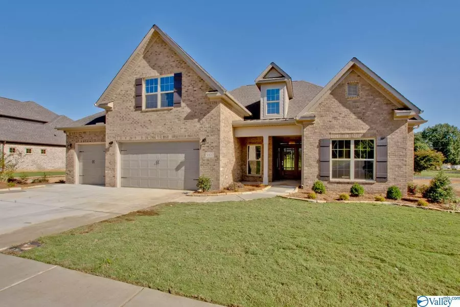 3002 Chimney Cove Circle, Brownsboro, AL 35741