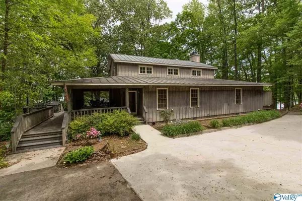 17070 Lakeside Estates Road, Athens, AL 35614