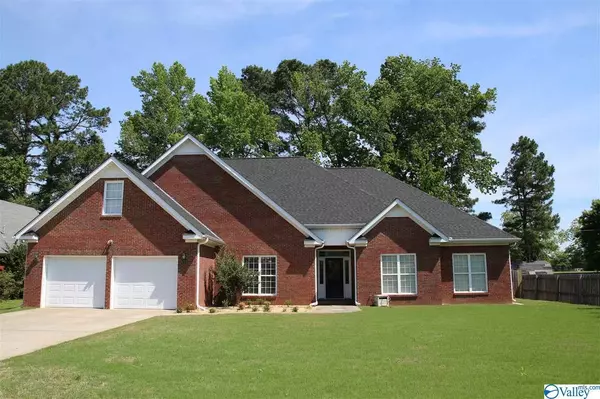 Hartselle, AL 35640,1607 Berrivine Drive