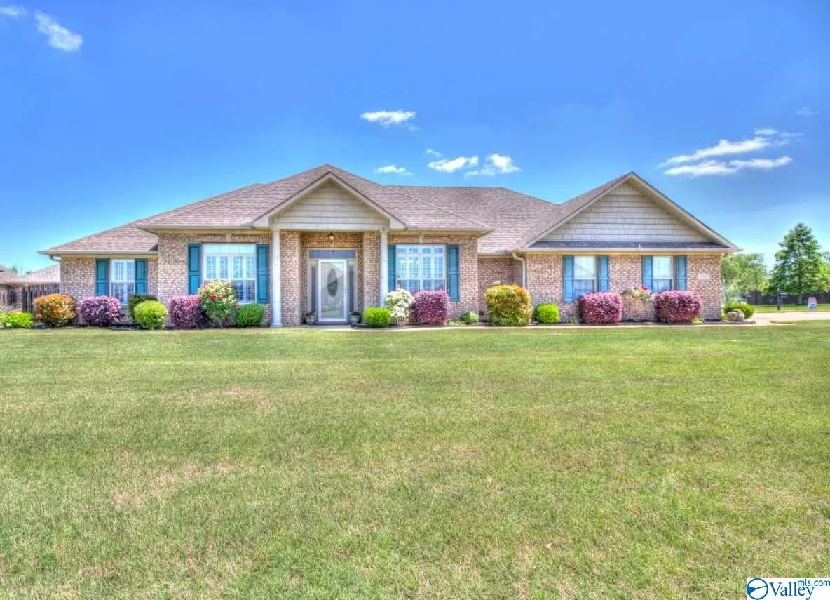 Athens, AL 35613,13907 Summerfield Drive