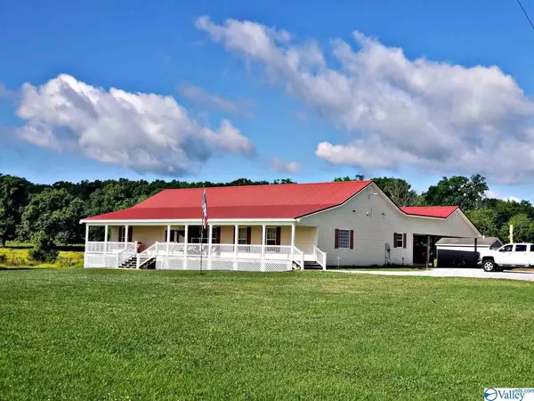 1389 Mount Nebo Road, Falkville, AL 35622