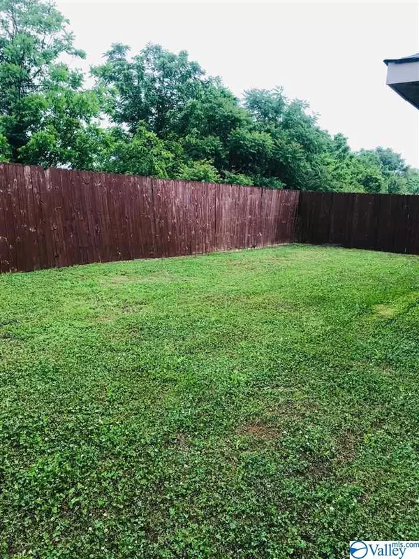 Huntsville, AL 35810,325 NE Mertle Drive