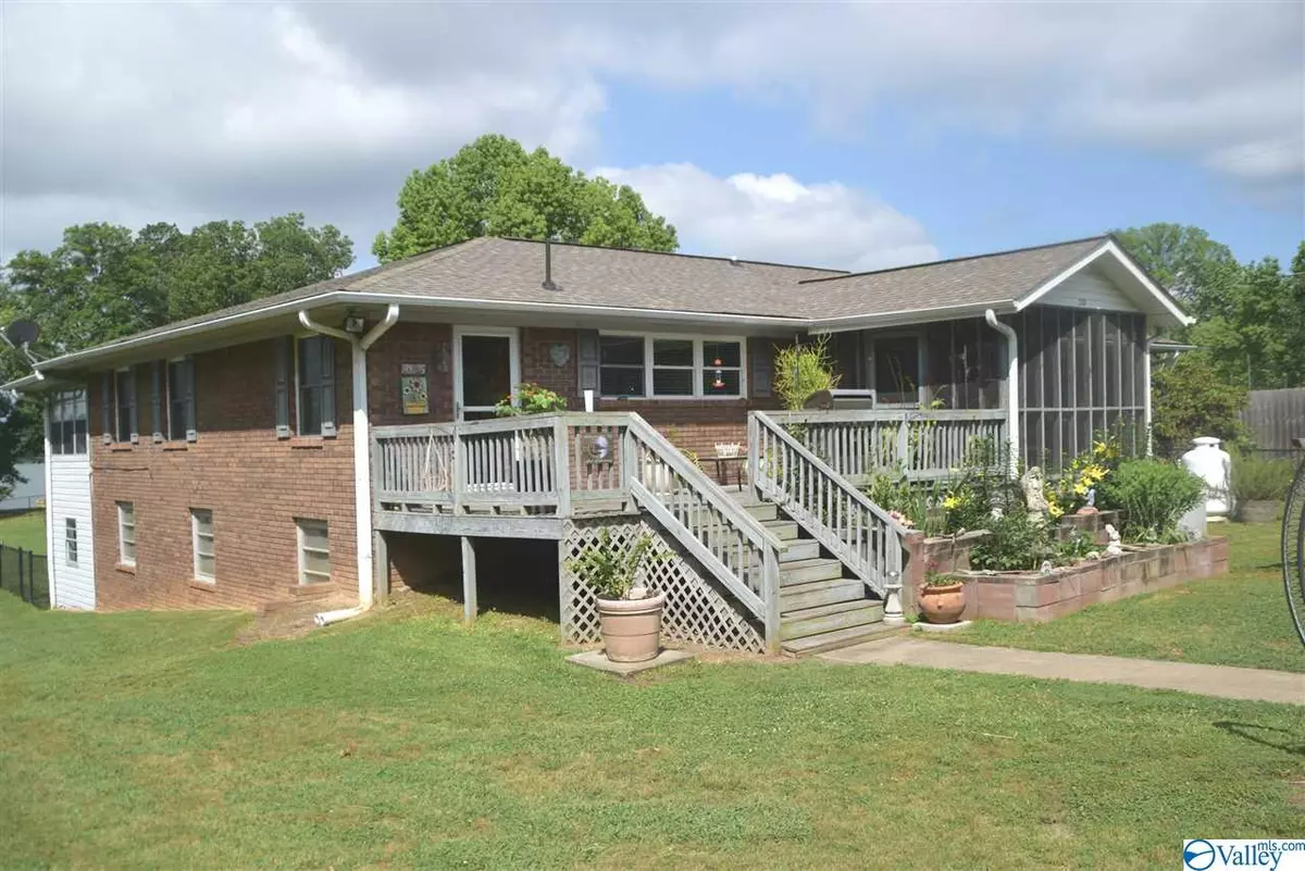 Cedar Bluff, AL 35959,30 County Road 690