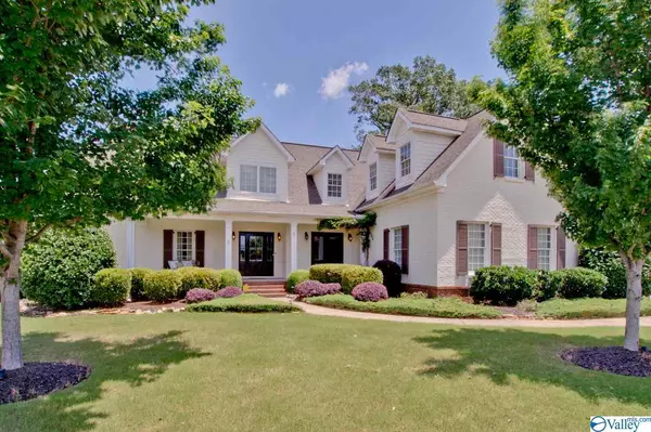 5 Holly Berry Court SW, Huntsville, AL 35824