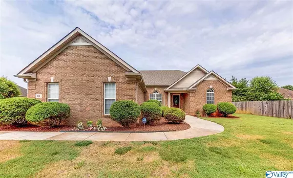 114 Castlehill Drive, Meridianville, AL 35759