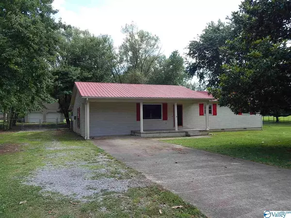 242 E 5th Street,  Grant,  AL 35747