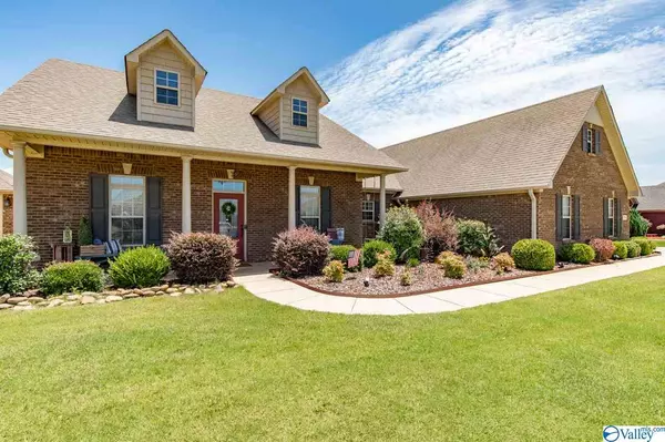 Athens, AL 35613,13436 Summerfield Drive