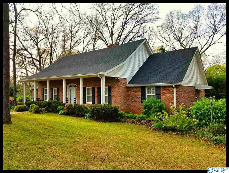 114 Kingswood Drive, Florence, AL 35630