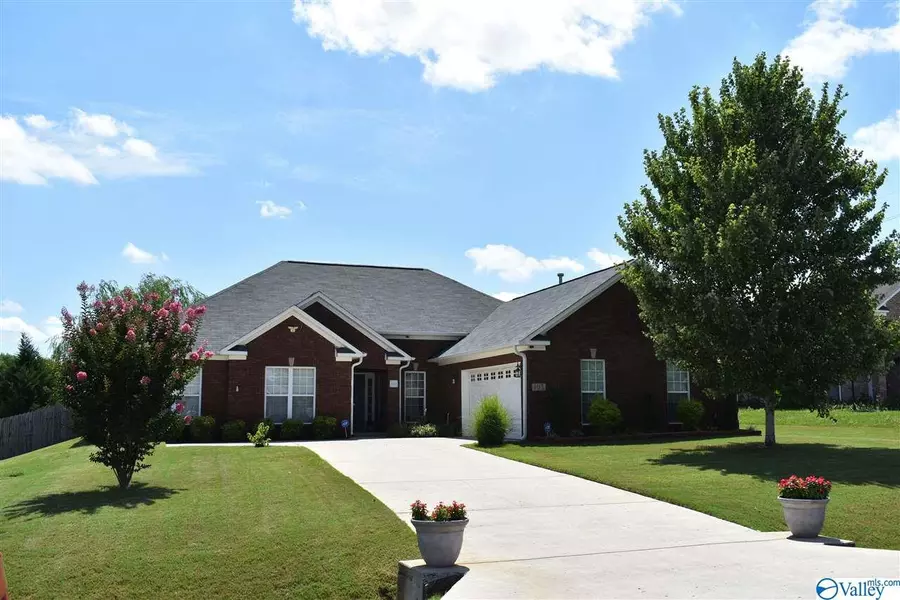 103 Appleberry Lane, Harvest, AL 35749