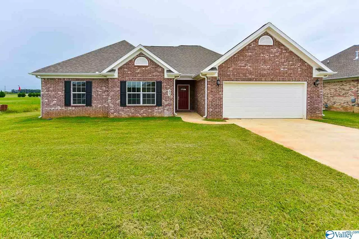 Trinity, AL 35673,31 Bolerbrook Drive