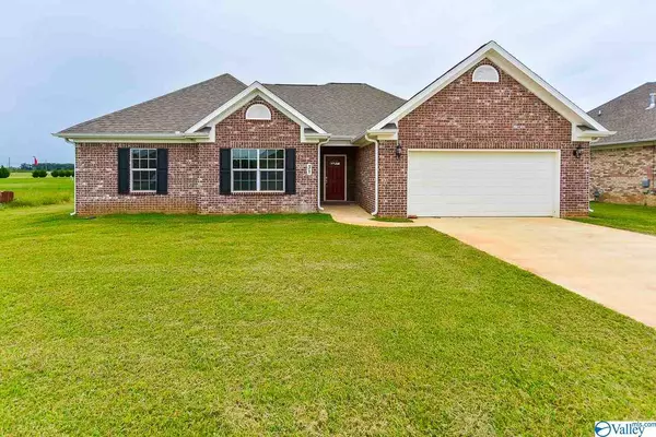 31 Bolerbrook Drive, Trinity, AL 35673