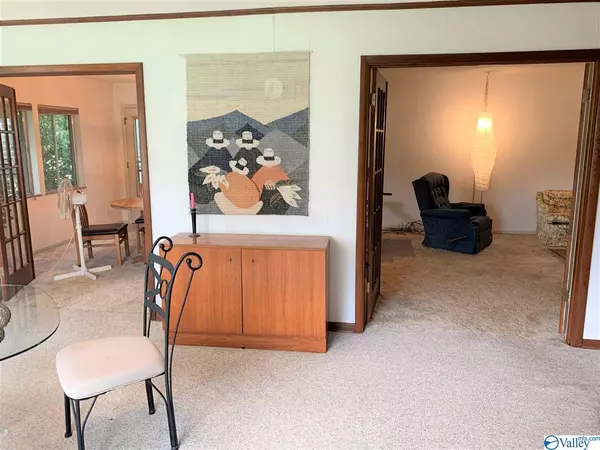 Huntsville, AL 35805,3015 Bayless Drive