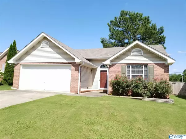 105 Fox Fire Drive, Florence, AL 35633