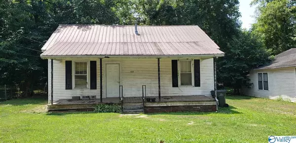 505 W Appletree Street, Scottsboro, AL 35768