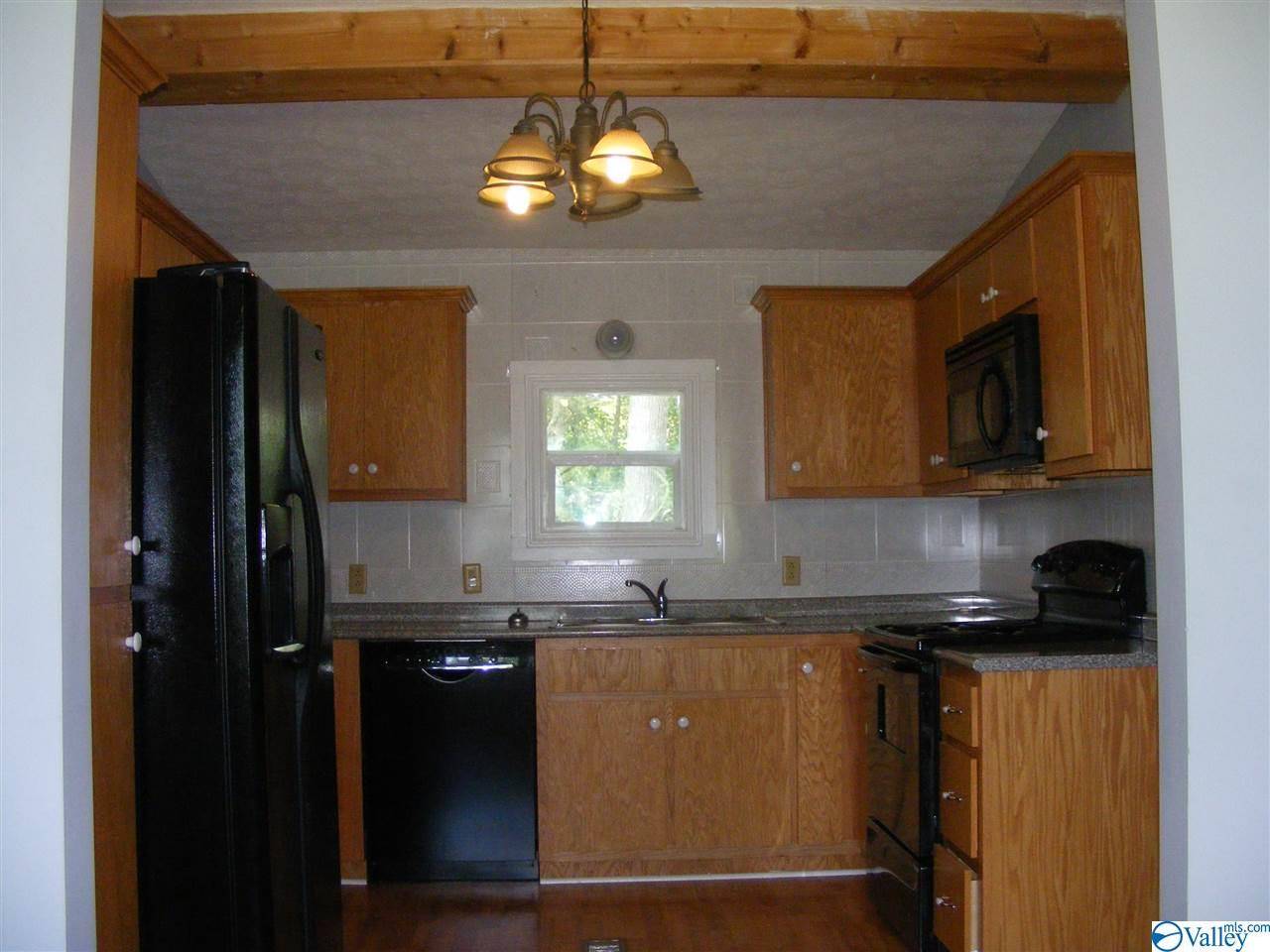 Fort Payne, AL 35968,4936 County Road 121