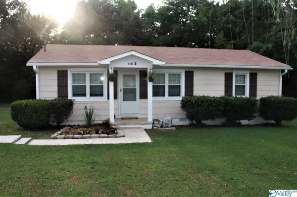 142 Lark Road, New Market, AL 35761