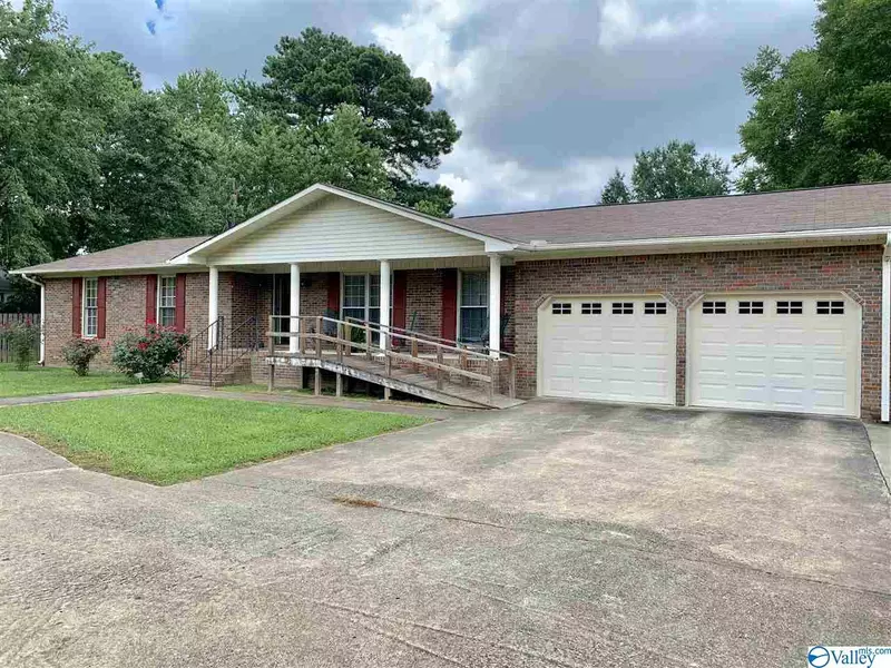 1502 5th Avenue, Athens, AL 35611